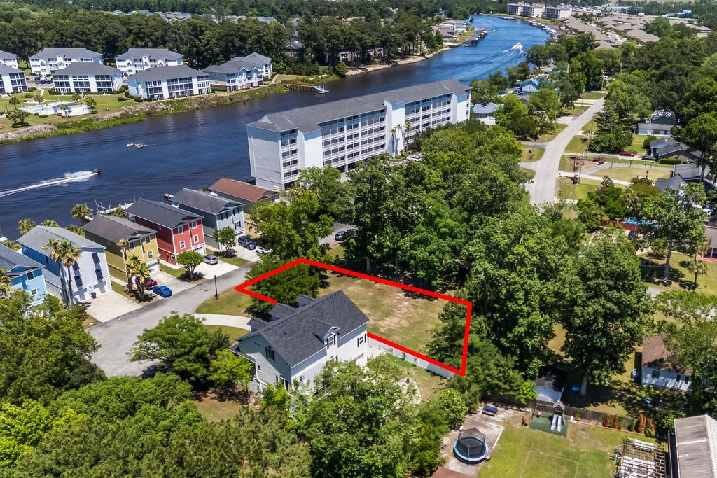 1328 Hidden Harbor Rd., Myrtle Beach, SC 29577