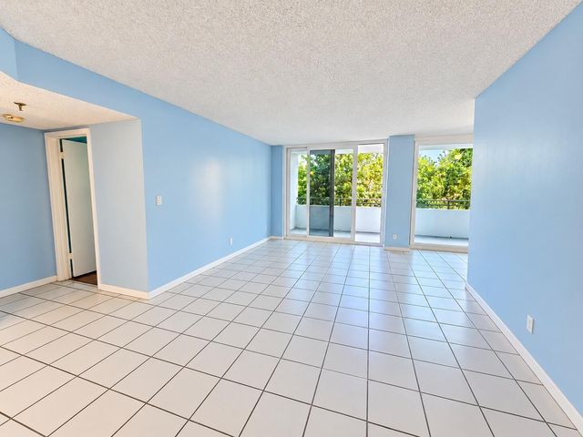 1500 N Ocean Boulevard 203, Pompano Beach, FL 33062