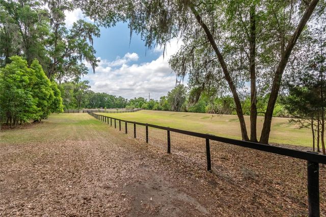5021 NW 101ST STREET ROAD, Ocala, FL 34482