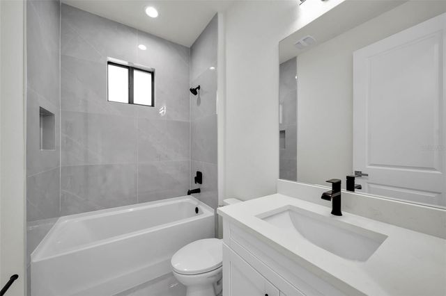 14020 CHESSWOOD LANE, Port Charlotte, FL 33981