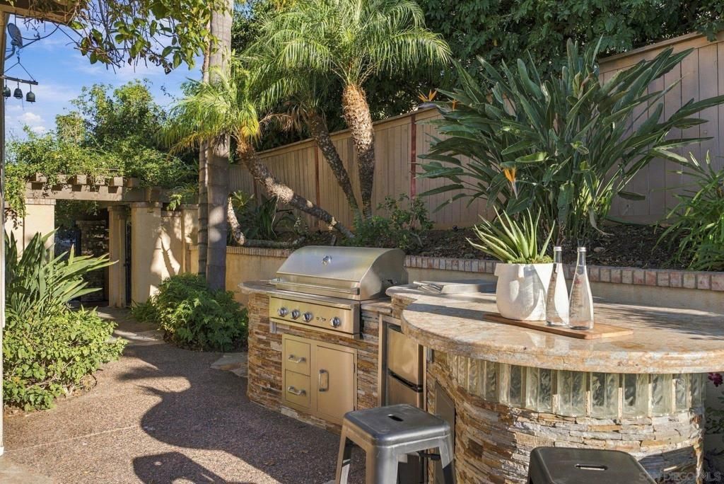 3562 Calle Palmito, Carlsbad, CA 92009 — photo 4