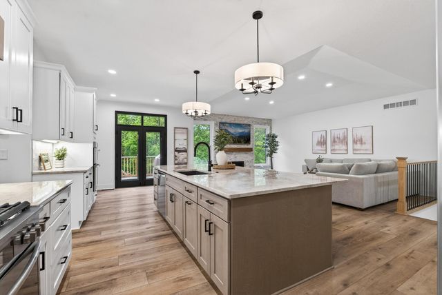 4450 Norwood Lane N, Plymouth, MN 55442