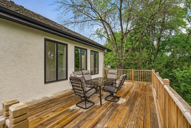 4450 Norwood Lane N, Plymouth, MN 55442