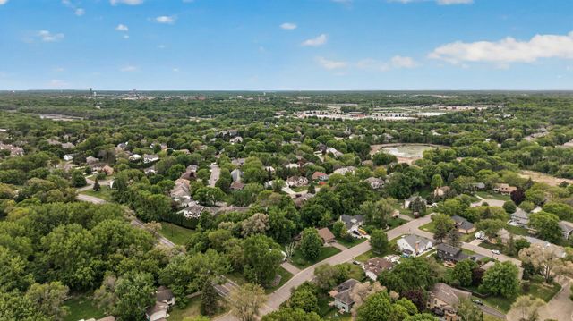 4450 Norwood Lane N, Plymouth, MN 55442