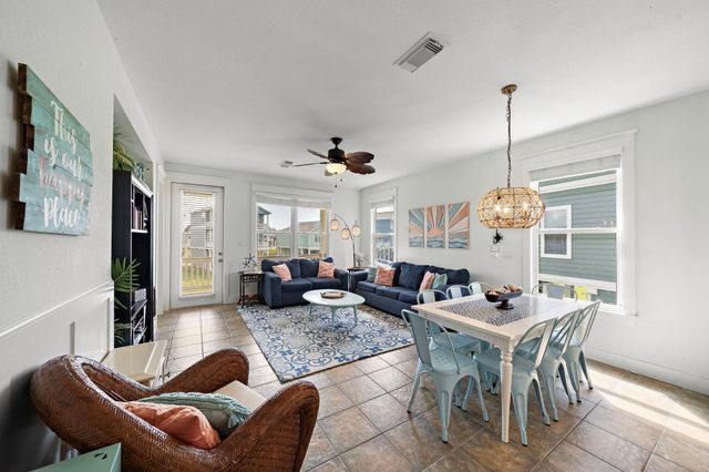 4139 King Rail Circle, Galveston, TX 77554