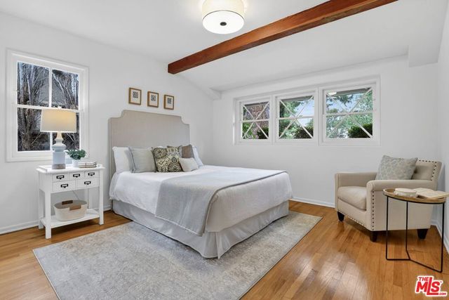 5844 Murietta Avenue, Valley Glen, CA 91401