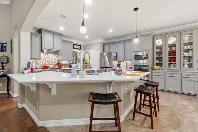 9606 Longmire Creek Way, Conroe, TX 77304