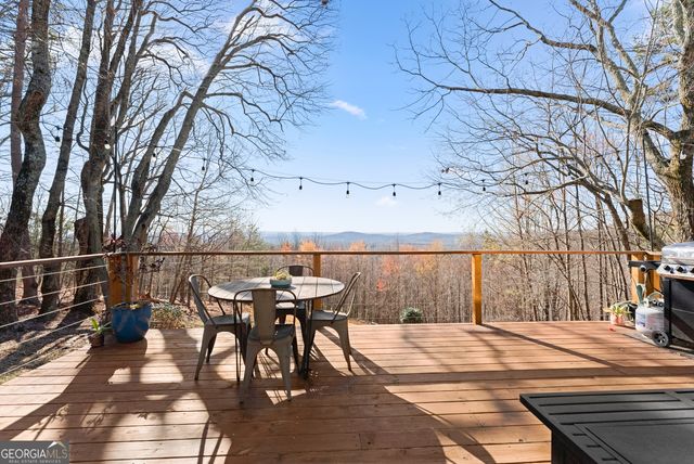 827 Laurel Ridge Road, Cleveland, GA 30528