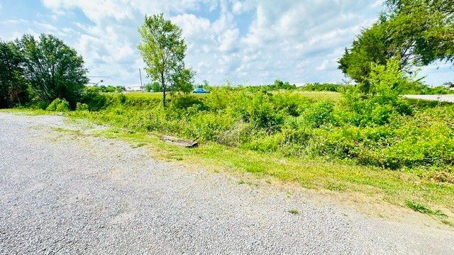 2185 Almaville Rd, Smyrna, TN 37167