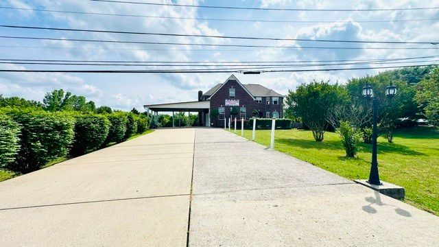2185 Almaville Rd, Smyrna, TN 37167
