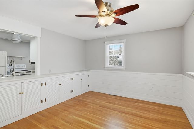 44 Amanda Street, Springfield, MA 01118