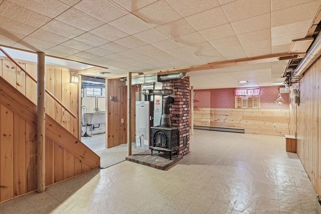 44 Amanda Street, Springfield, MA 01118