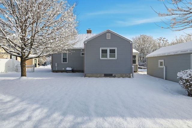 44 Amanda Street, Springfield, MA 01118