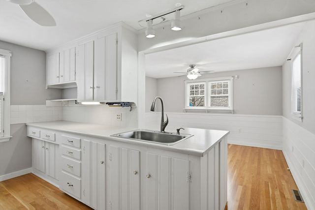 44 Amanda Street, Springfield, MA 01118