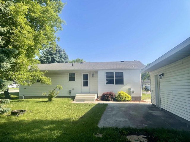 2201 JOYCE STREET, Kaukauna, WI 54130