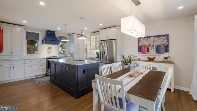 202 FRONT ST, Feasterville Trevose, PA 19053