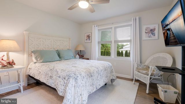 202 FRONT ST, Feasterville Trevose, PA 19053