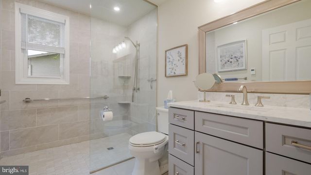 202 FRONT ST, Feasterville Trevose, PA 19053