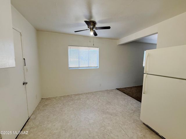 2538 E Glenn Street, Tucson, AZ 85716