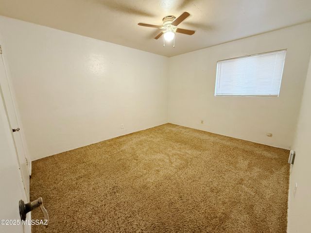 2538 E Glenn Street, Tucson, AZ 85716
