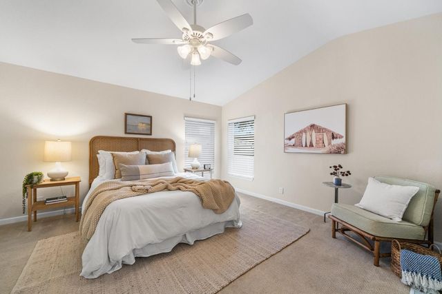 998 38th Avenue 9, Santa Cruz, CA 95062