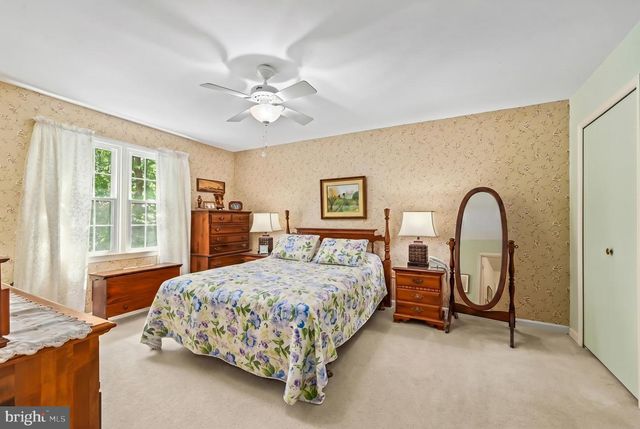 11613 BROOKWAY CT, Woodbridge, VA 22192