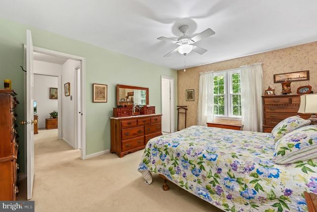 11613 BROOKWAY CT, Woodbridge, VA 22192