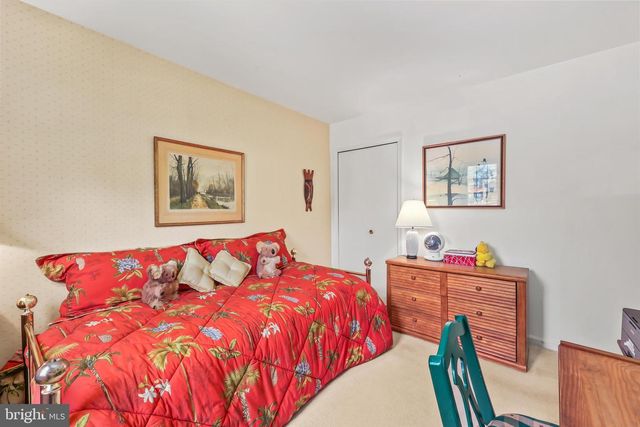 11613 BROOKWAY CT, Woodbridge, VA 22192