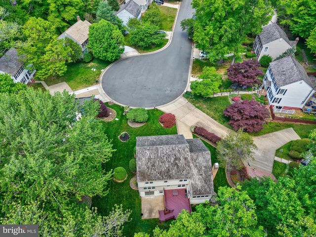 11613 BROOKWAY CT, Woodbridge, VA 22192
