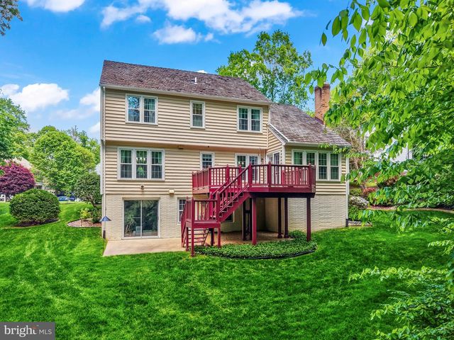 11613 BROOKWAY CT, Woodbridge, VA 22192