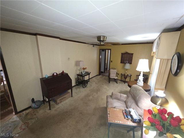 531 Robinwood Avenue, Sheffield Lake, OH 44054