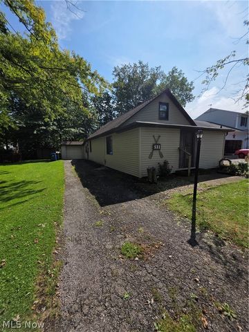 531 Robinwood Avenue, Sheffield Lake, OH 44054