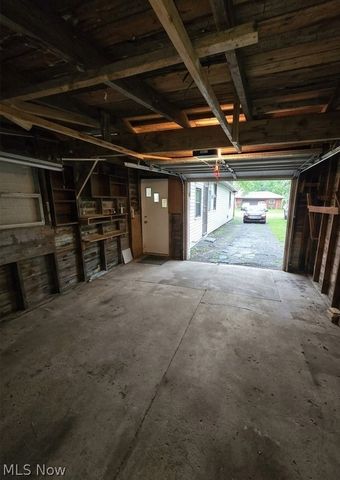 531 Robinwood Avenue, Sheffield Lake, OH 44054