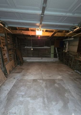 531 Robinwood Avenue, Sheffield Lake, OH 44054