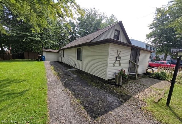 531 Robinwood Avenue, Sheffield Lake, OH 44054
