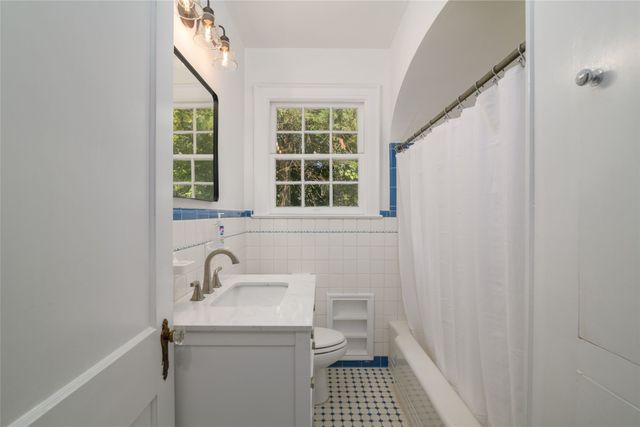 425 Ratcliff Street, Shreveport, LA 71104