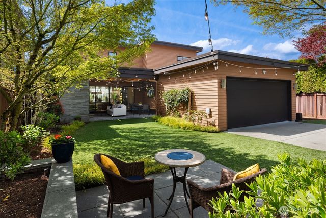 518 14th Avenue W, Kirkland, WA 98033
