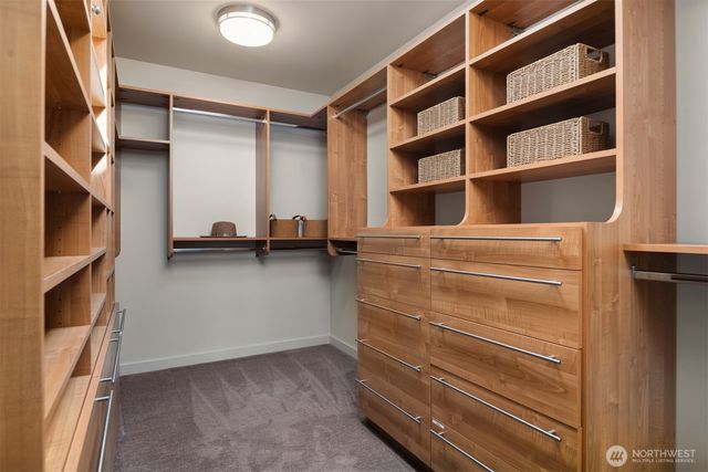 518 14th Avenue W, Kirkland, WA 98033