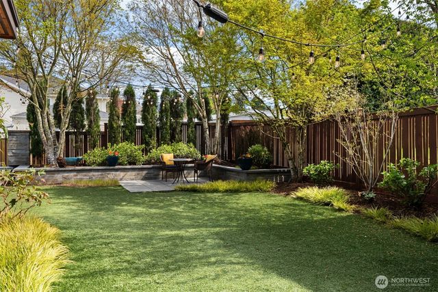 518 14th Avenue W, Kirkland, WA 98033