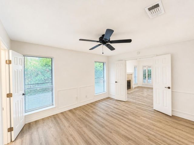 70 Legend Road, Benbrook, TX 76132