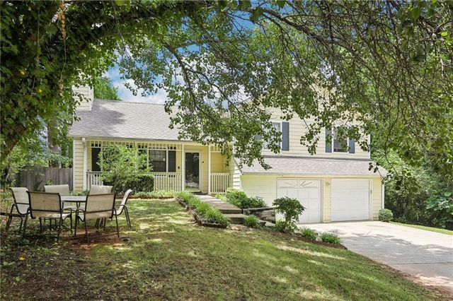 309 Carmen Court, Lawrenceville, GA 30046