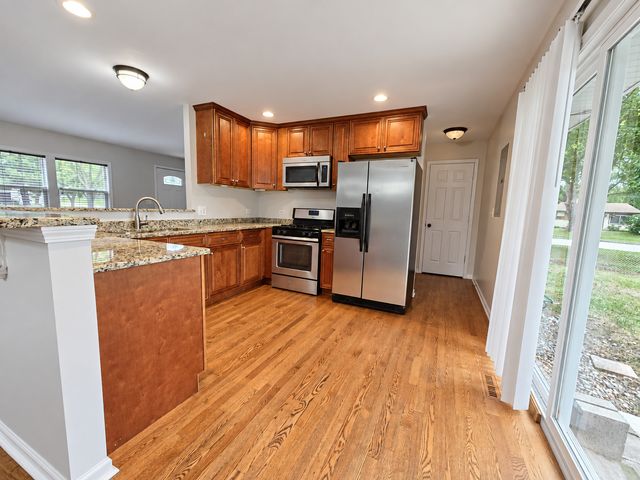 18660 W Pamela Place, Gurnee, IL 60031