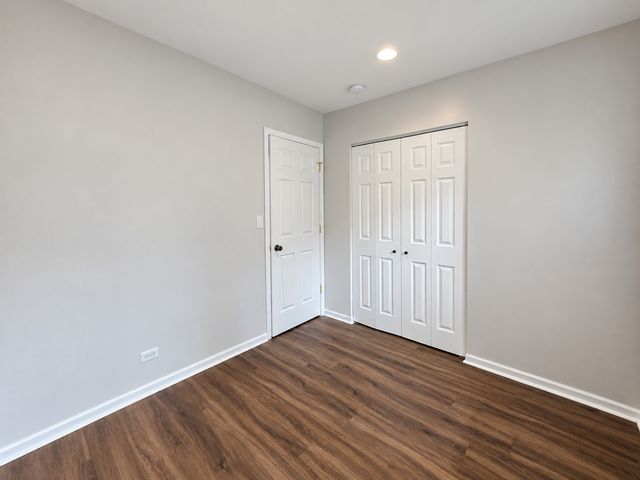 18660 W Pamela Place, Gurnee, IL 60031
