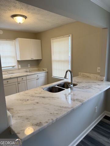 3990 Hwy 92 Highway, Acworth, GA 30102