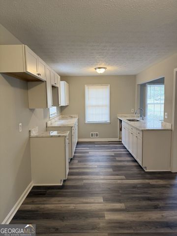 3990 Hwy 92 Highway, Acworth, GA 30102