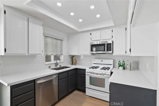 21821 Michigan Lane, Lake Forest, CA 92630