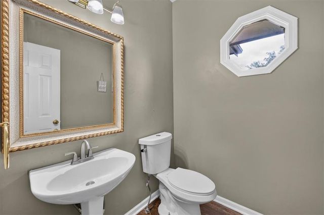 7903 W 129th Terrace, Overland Park, KS 66213
