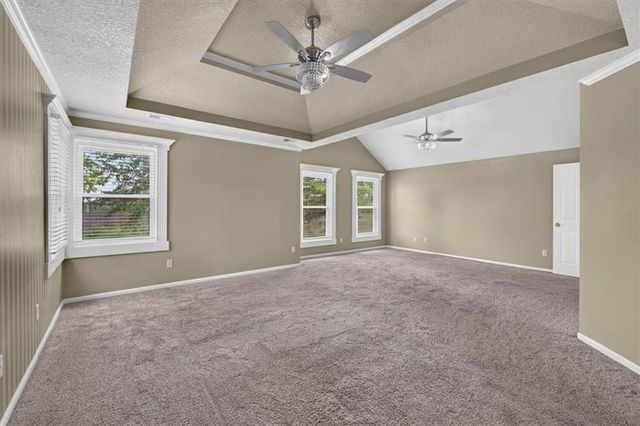 7903 W 129th Terrace, Overland Park, KS 66213