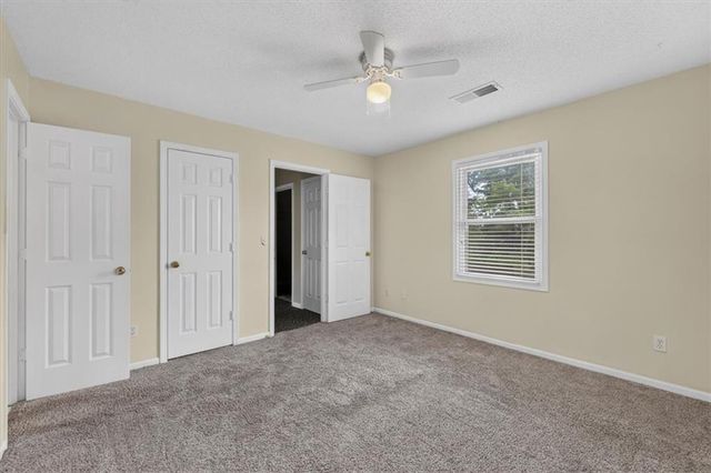 7903 W 129th Terrace, Overland Park, KS 66213