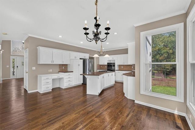 7903 W 129th Terrace, Overland Park, KS 66213